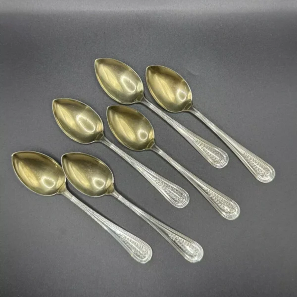 ELEGANT SET OF SIX STERLING SILVER SPOONS – GOLD WASHED BOWLS – 11.5CM